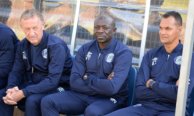 United prepare for third tough league clash