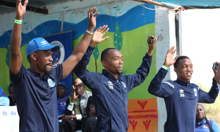 Rama City fans parade MTN8 trophy