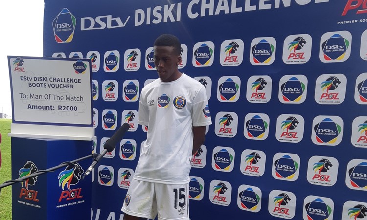 Hungry Moralo scoops award in DStv Diski opener