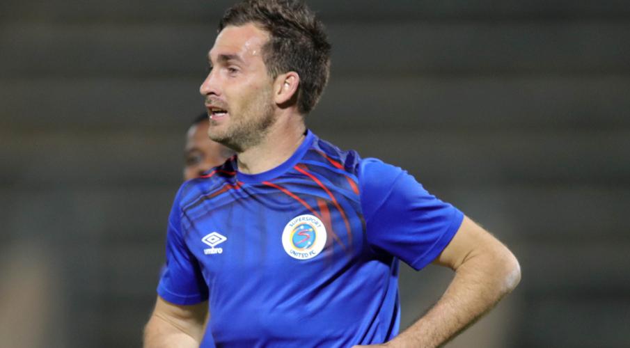 Grobler extends his stay with United