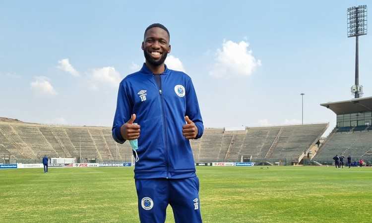 Mkhwanazi debuts for United