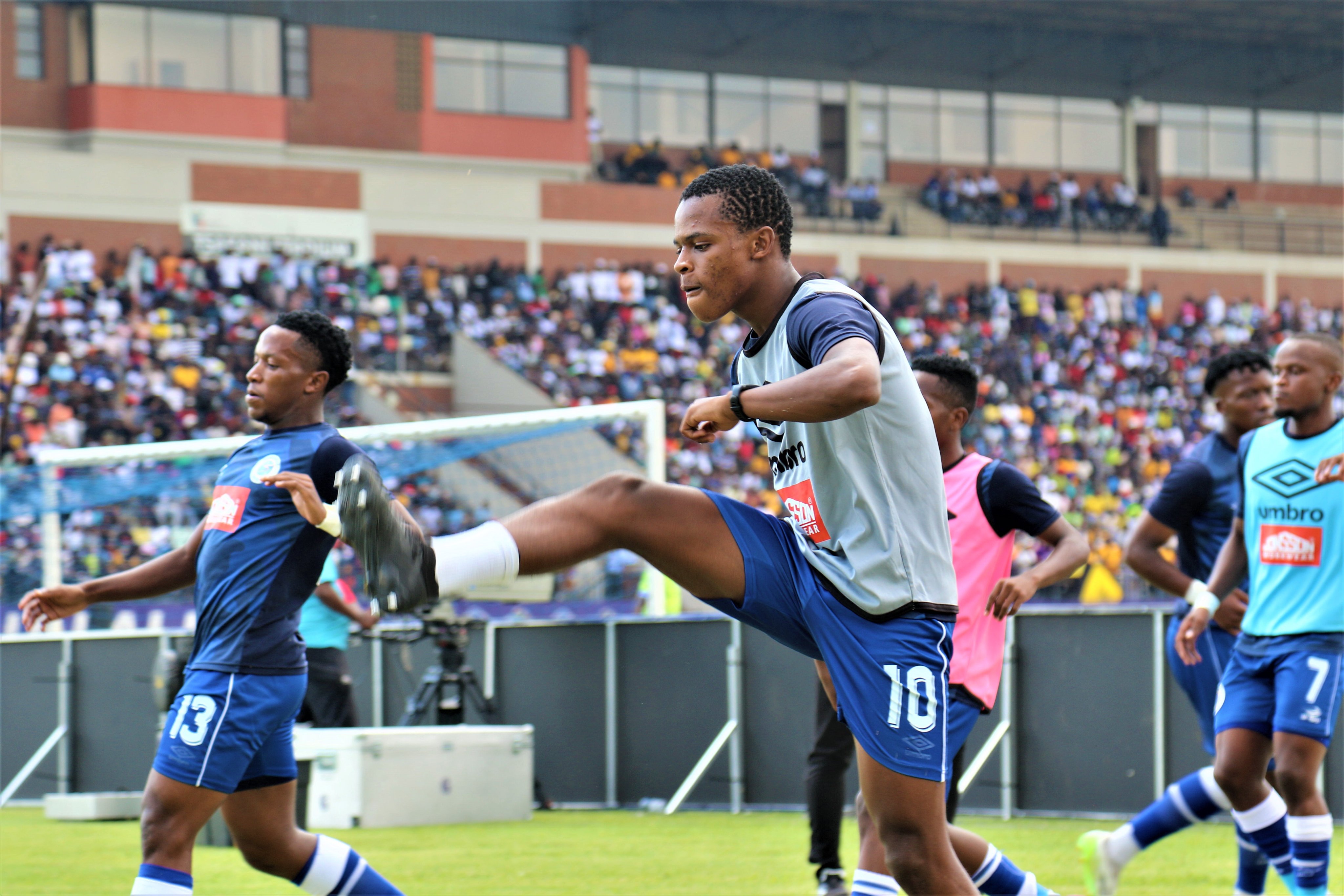 Diski boys thrash Swallows in Soweto