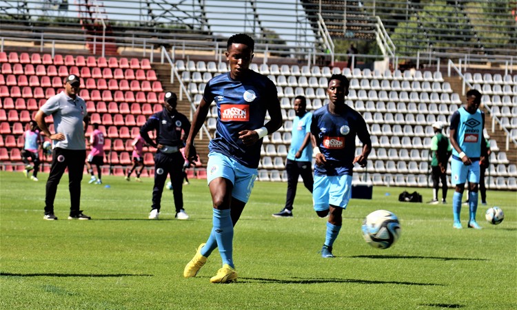 SSU DDC boys take on Arrows on the road